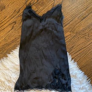 URBAN OUTFITTERS slip dress